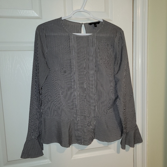 Banana Republic stripe blouse peplum pintuck - Picture 3 of 7